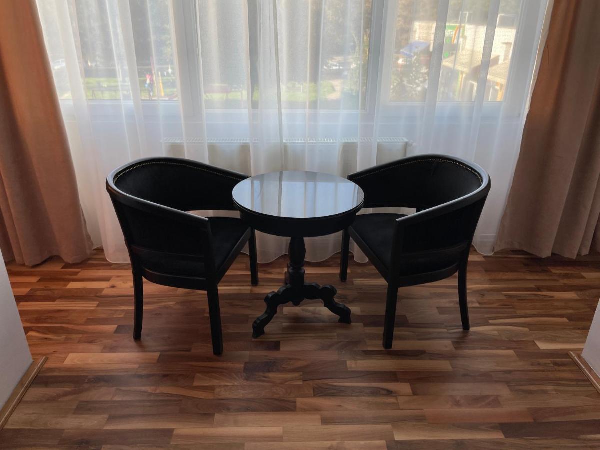 M & I Apartment 3 Targu Mures Luaran gambar
