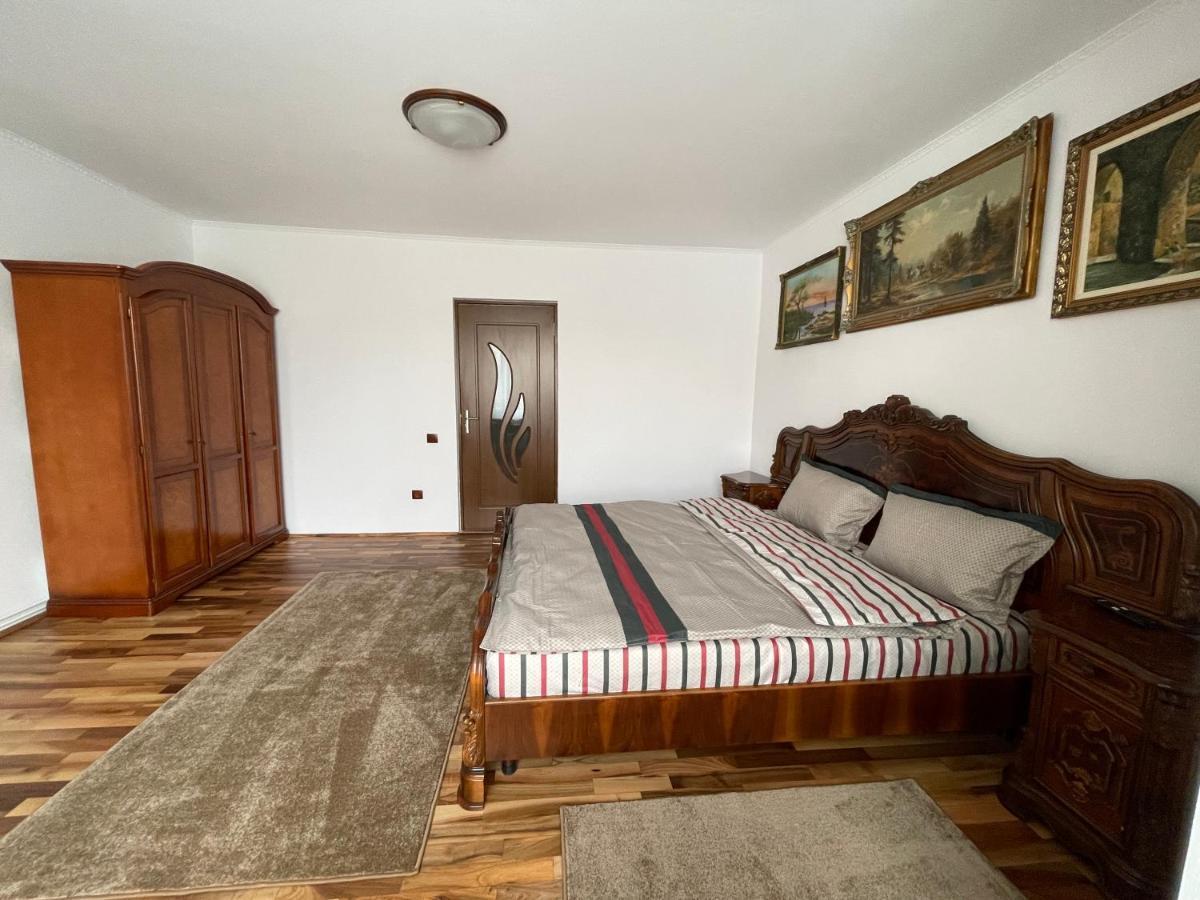 M & I Apartment 3 Targu Mures Luaran gambar